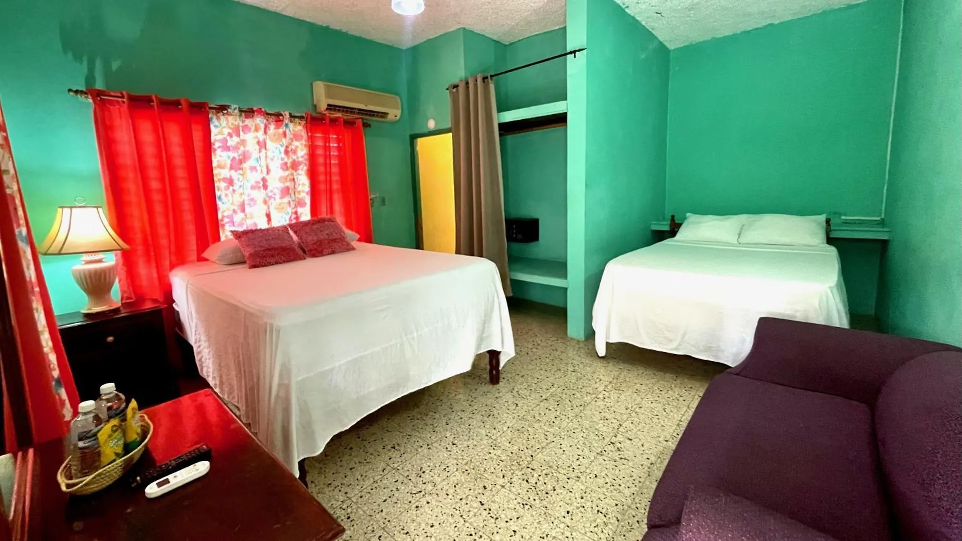 Summerset Residence نيغريل 2*,  جامايكا