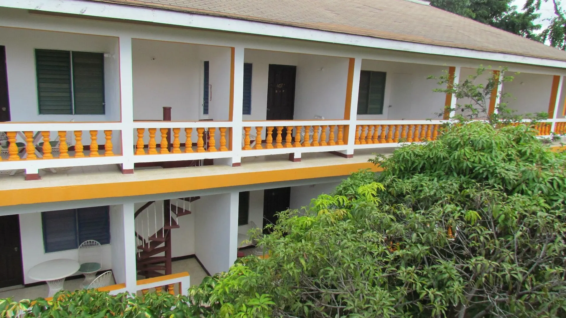 Summerset Residence نيغريل فندق